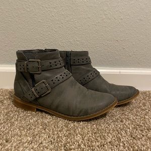 Rocket Dog women’s ankle boot